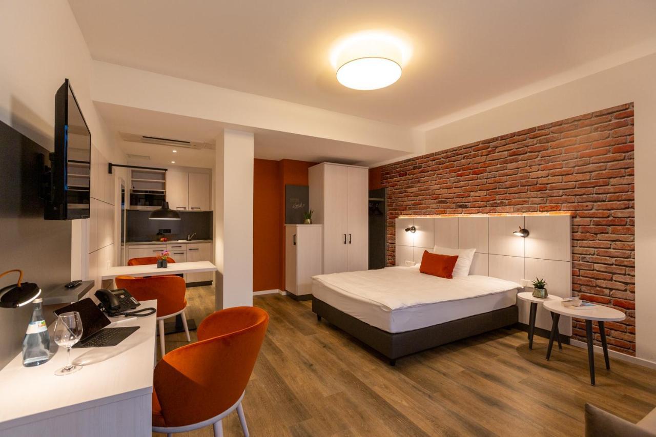 Boardinghouse Hirsch - Apartments In Kork Kehl Екстер'єр фото